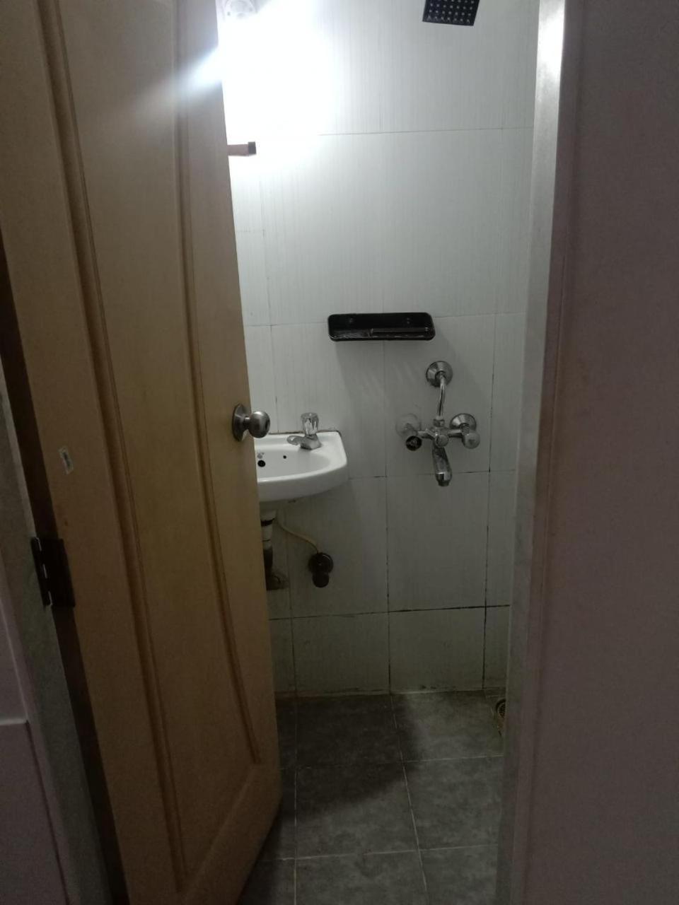 Srujan Sarai Service Apartment Mumbai Exterior foto